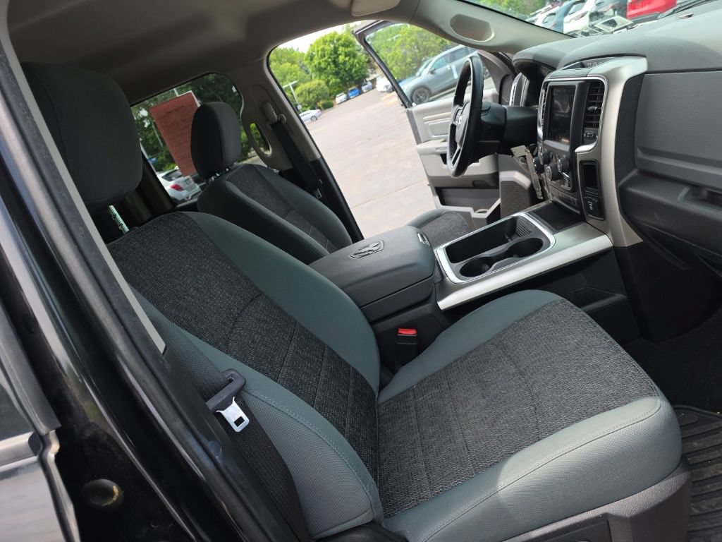 Used 2018 RAM 1500 Big Horn AWD/4WD image 26