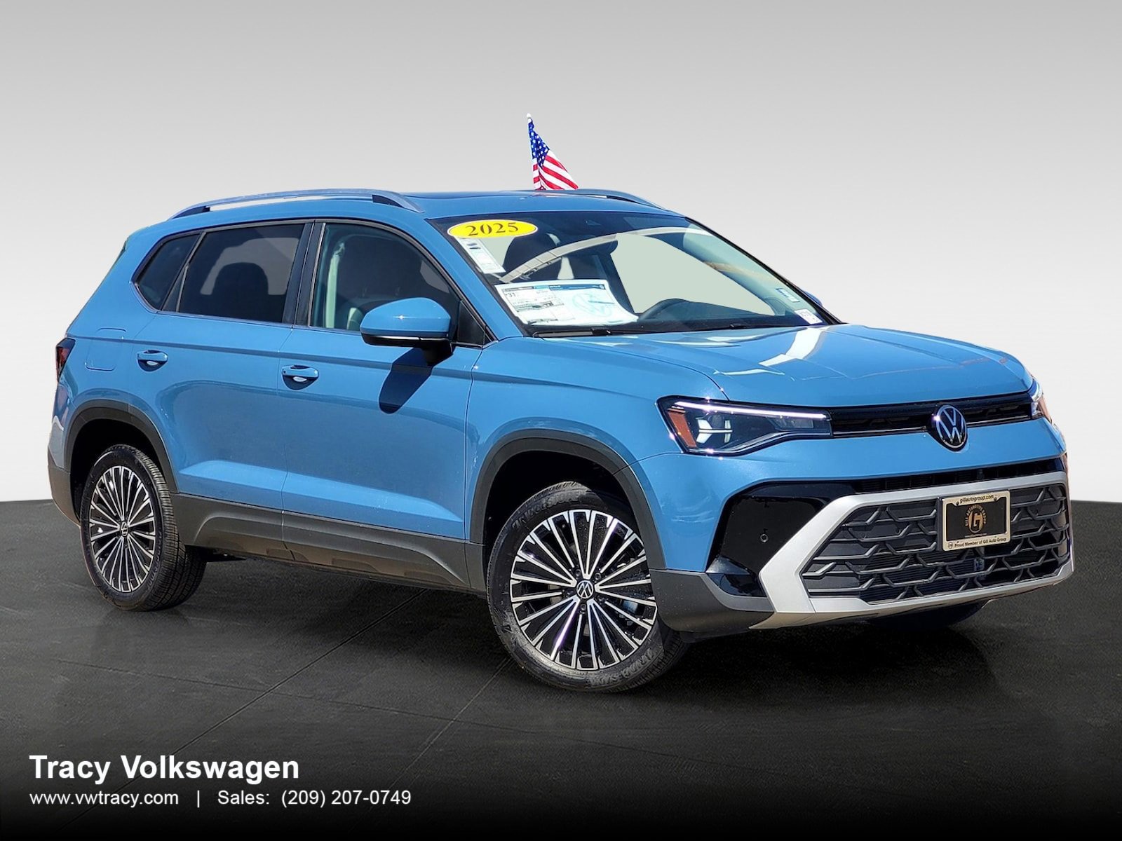 New 2025 Volkswagen Taos SE