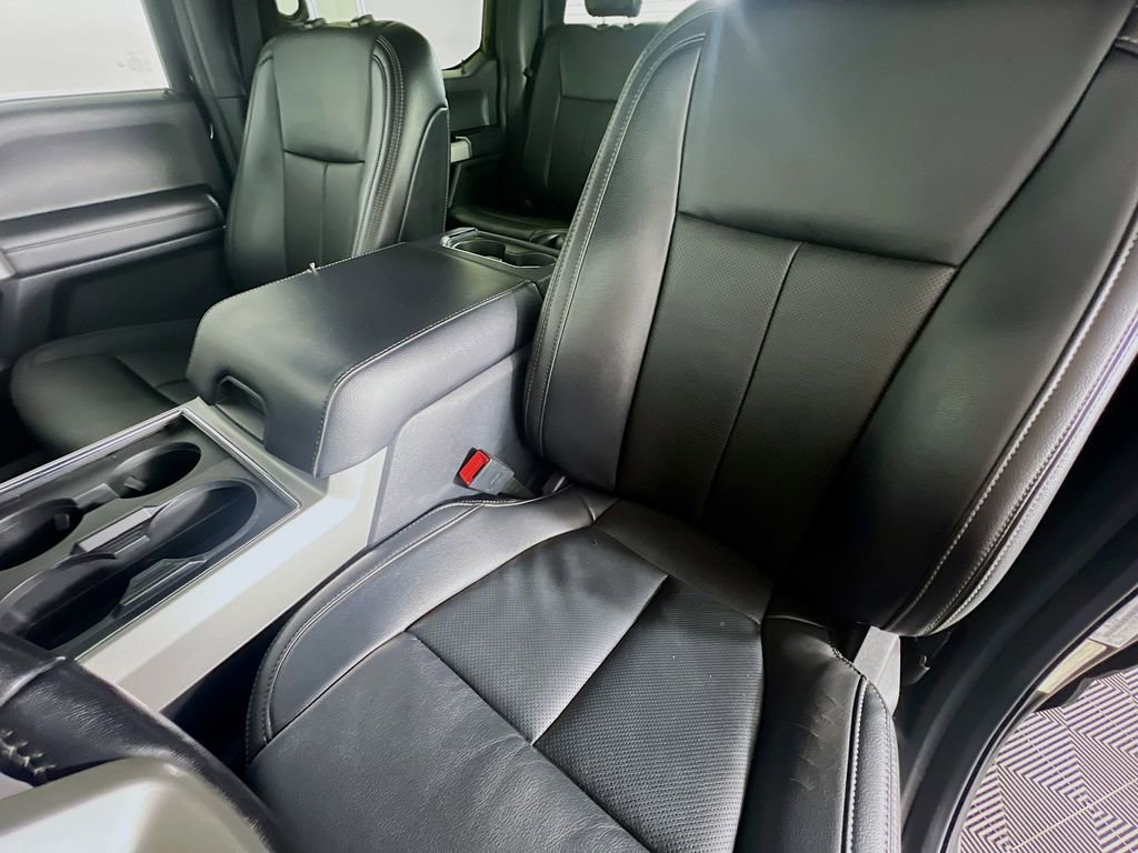 Used 2022 Ford F250 Lariat w/ Black Appearance Package AWD/4WD image 21