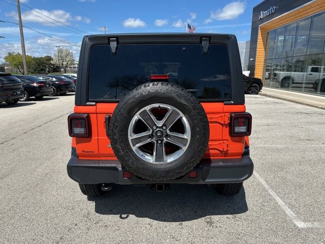 Used 2019 Jeep Wrangler Unlimited Sahara w/ Cold Weather Group AWD/4WD image 8