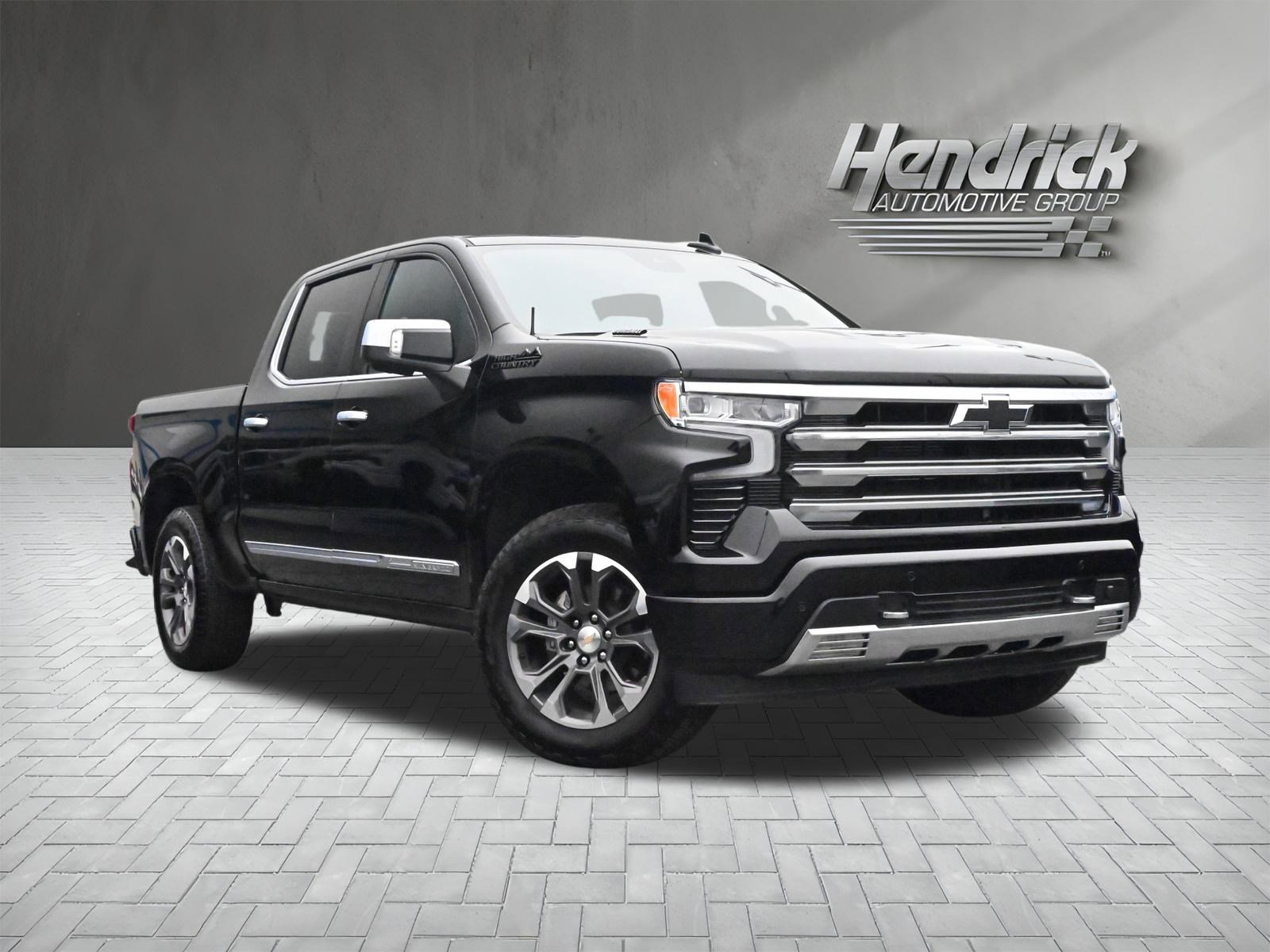 Used 2025 Chevrolet Silverado 1500 High Country w/ Technology Package video 2