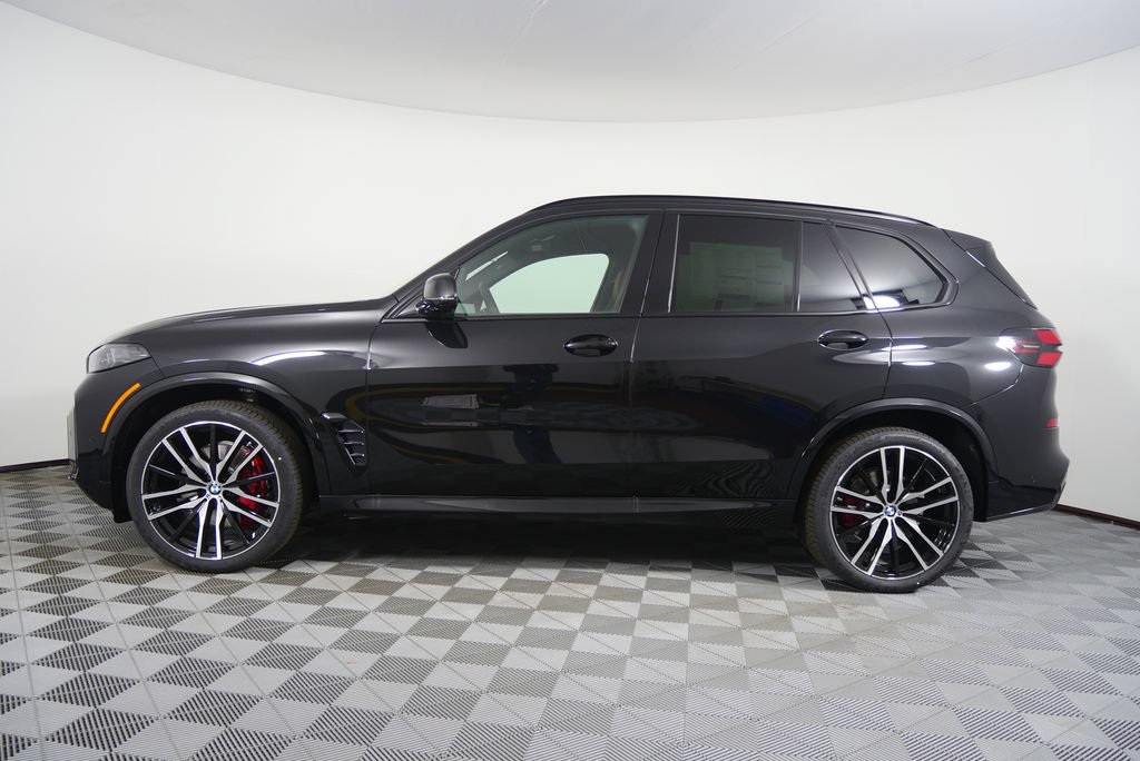 Used 2026 BMW X5 xDrive40i w/ M Sport Package AWD/4WD image 3