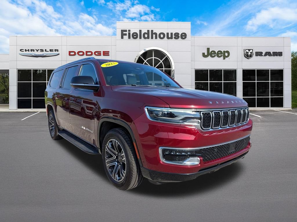 Used 2025 Jeep Wagoneer L 4WD image 9