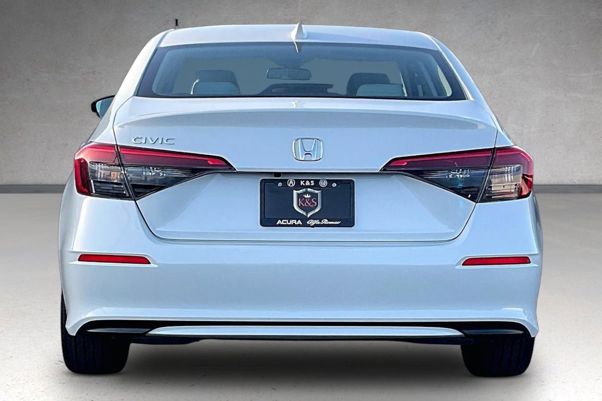 Used 2024 Honda Civic EX image 4
