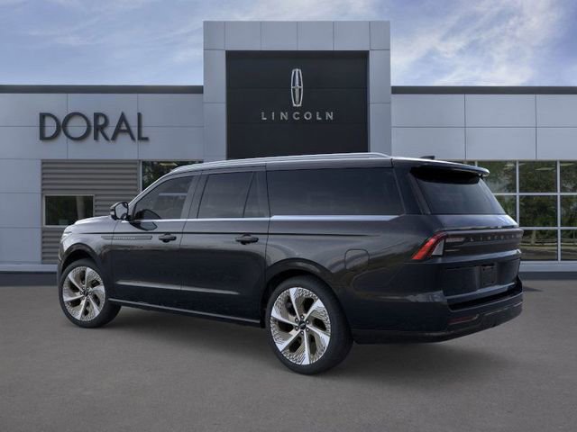 New 2025 Lincoln Navigator L Black Label image 4