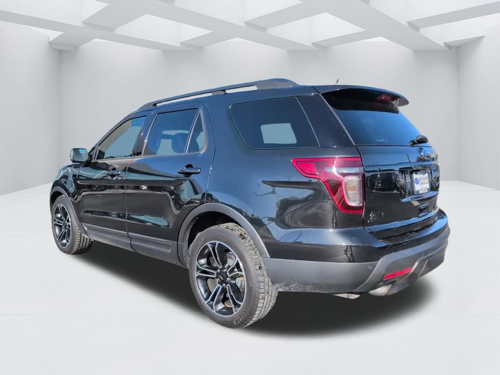 Used 2015 Ford Explorer Sport w/ Equipment Group 401A image 7