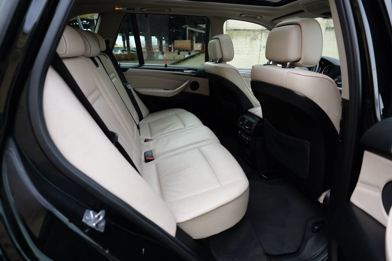 Used 2011 BMW X5 xDrive35i image 64