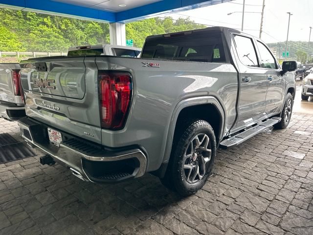 New 2026 GMC Sierra 1500 SLT w/ SLT Premium Package AWD/4WD image 2