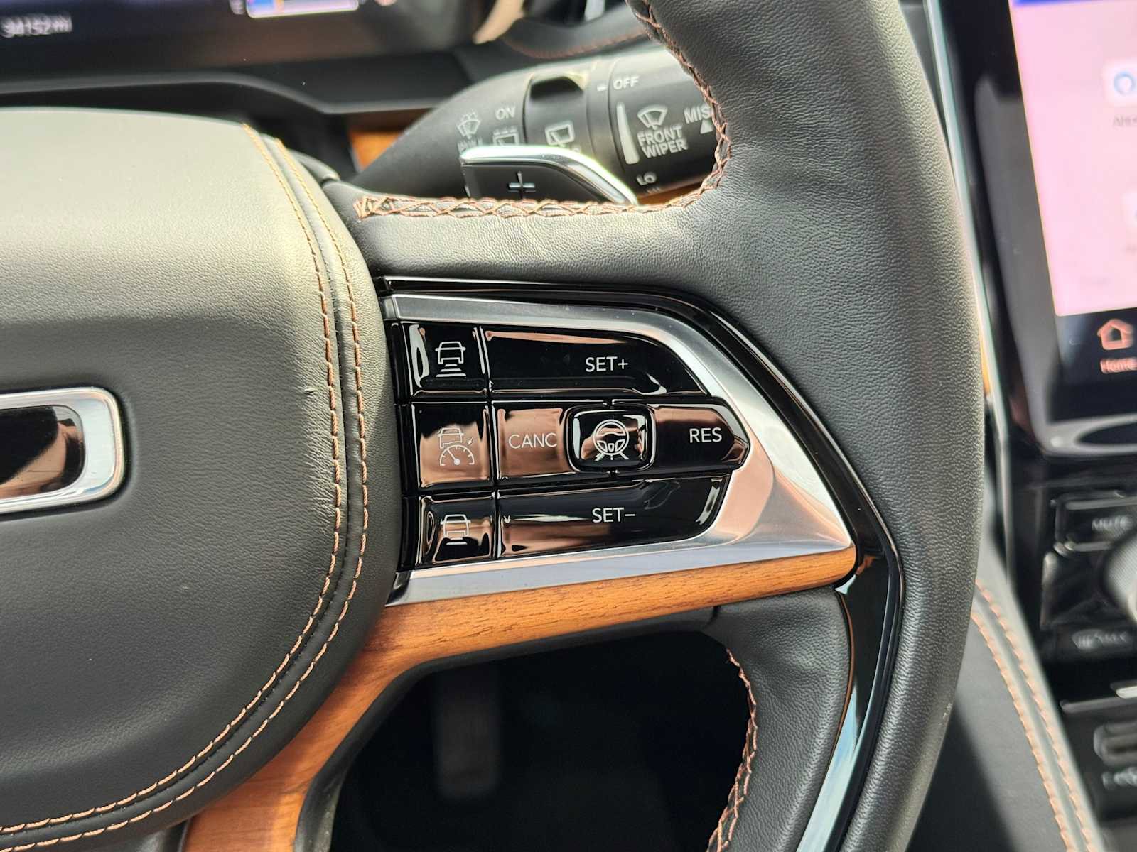 Used 2022 Jeep Grand Cherokee Summit image 29