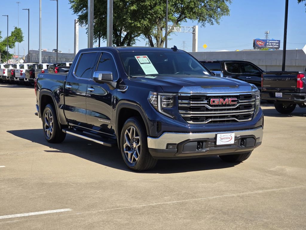 Used 2022 GMC Sierra 1500 SLT w/ SLT Convenience Package image 3