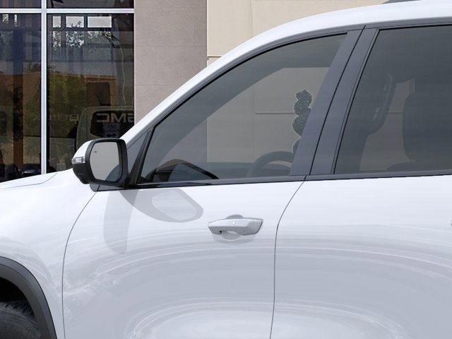 New 2026 GMC Acadia AT4 w/ LPO, Floor Liner Package AWD/4WD image 12