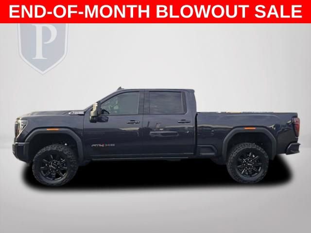 Used 2026 GMC Sierra 3500 AT4 AWD/4WD image 10