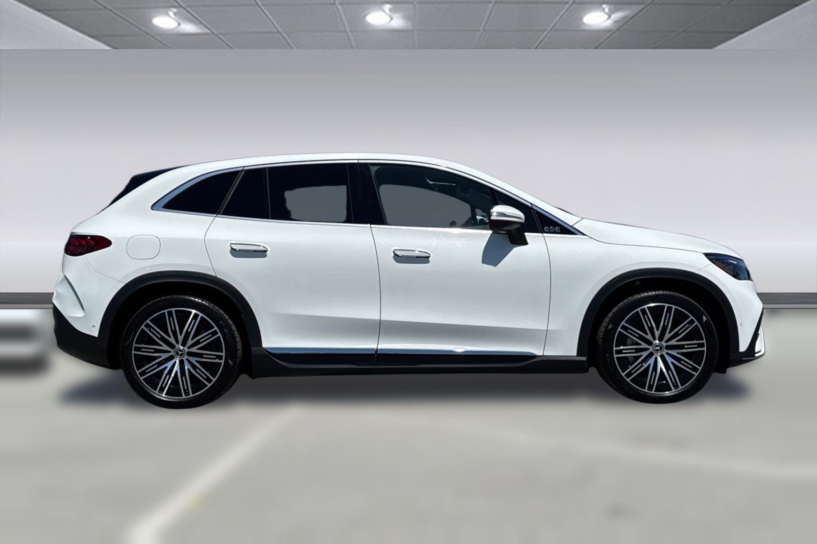 Certified 2023 Mercedes-Benz EQE 350+ 4MATIC SUV image 8