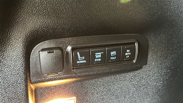 Used 2017 Ford Explorer Sport w/ Equipment Group 401A AWD/4WD image 39