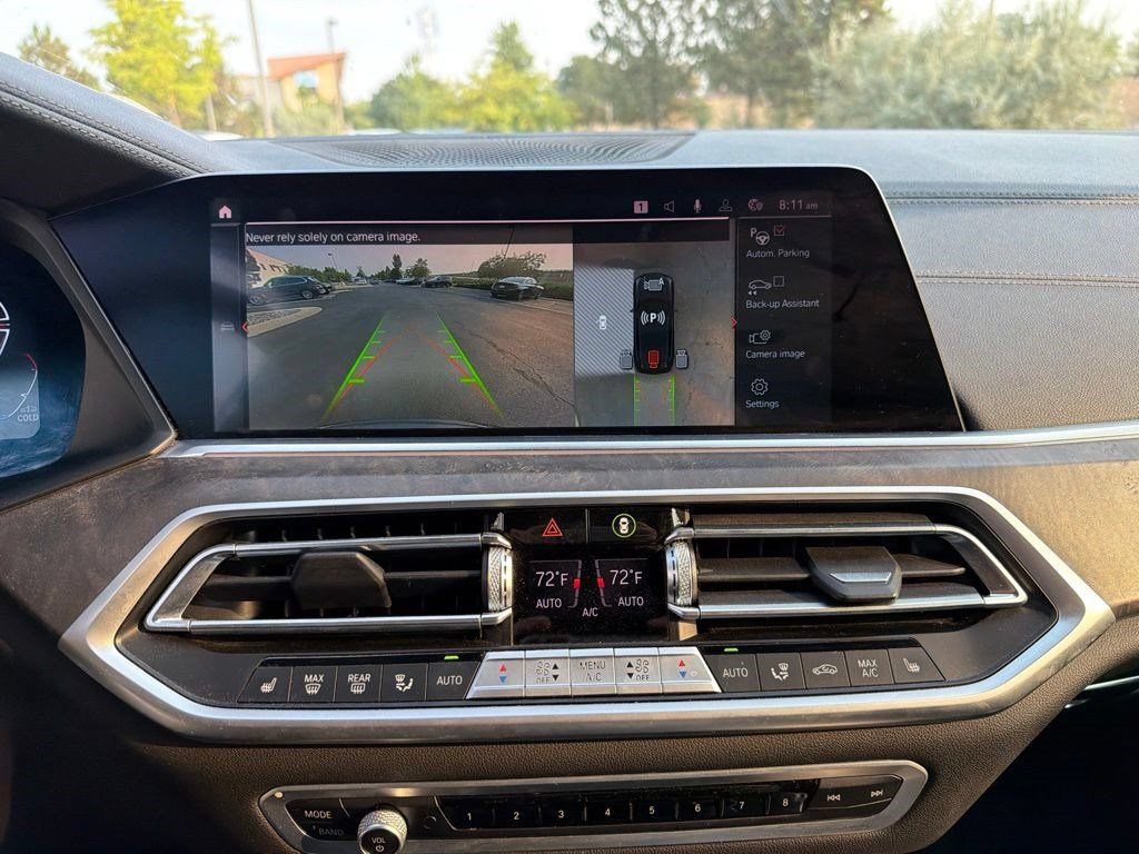 Used 2023 BMW X5 xDrive40i w/ Premium Package AWD/4WD image 15