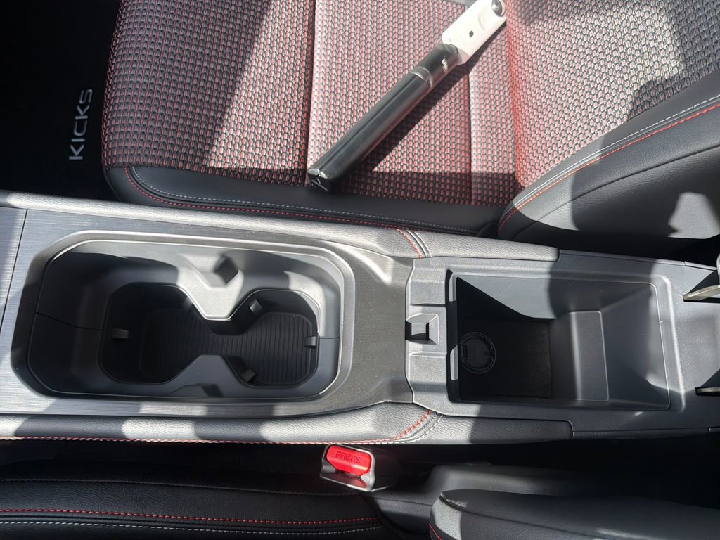 New 2026 Nissan Kicks SR w/ SR Premium Package image 38