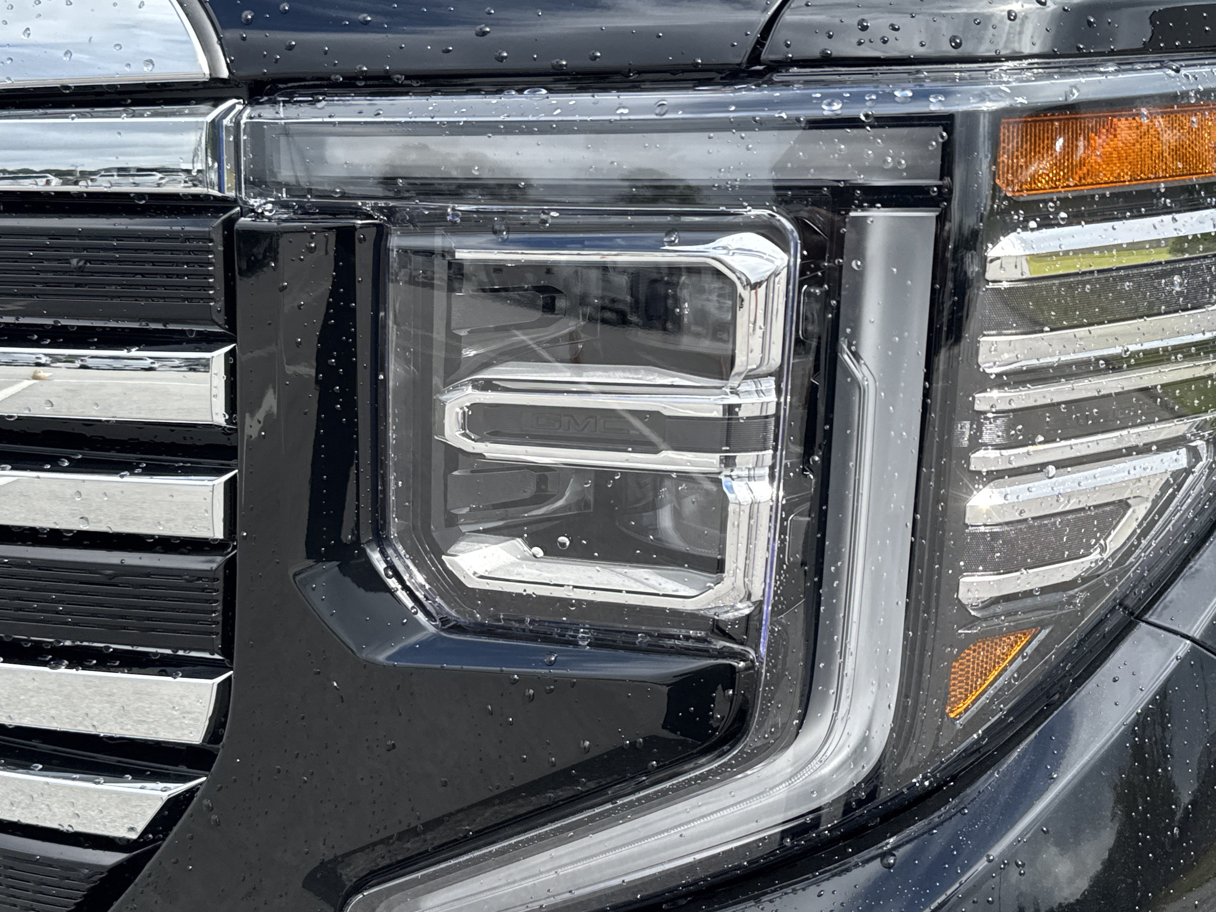 New 2026 GMC Sierra 1500 SLT w/ X31 Off-Road Package AWD/4WD image 6