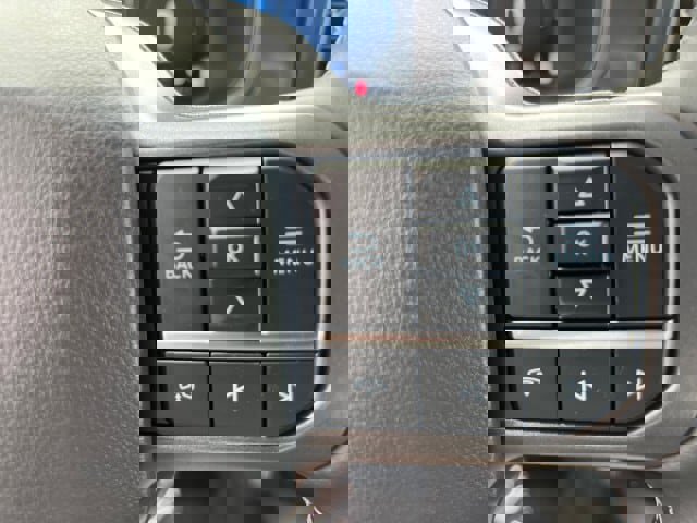 New 2025 Ford F150 Lariat w/ Equipment Group 501A Mid image 12