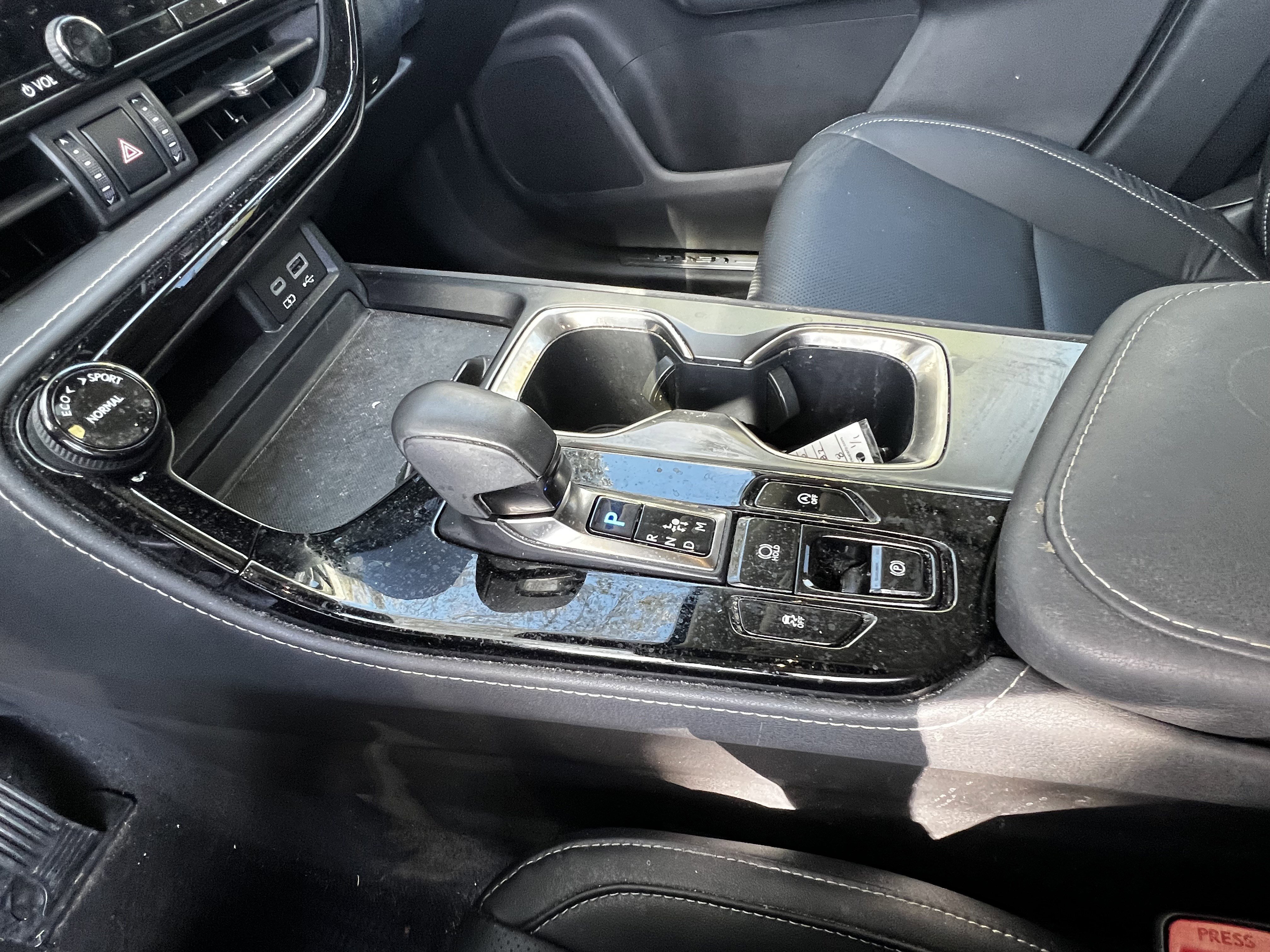 Used 2024 Lexus NX 250 FWD w/ Towing Package (2000 Lbs) image 28