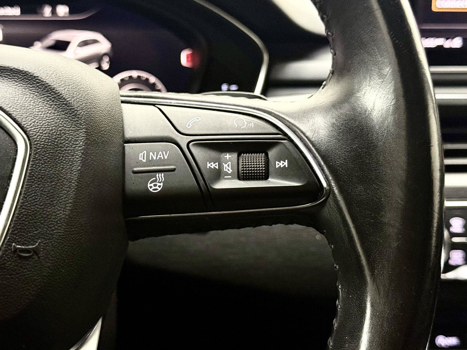 Used 2017 Audi A4 2.0T allroad Prestige w/ Prestige Package AWD/4WD image 25