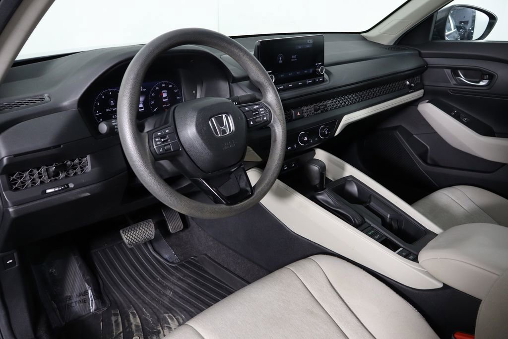 Used 2025 Honda Accord LX image 22