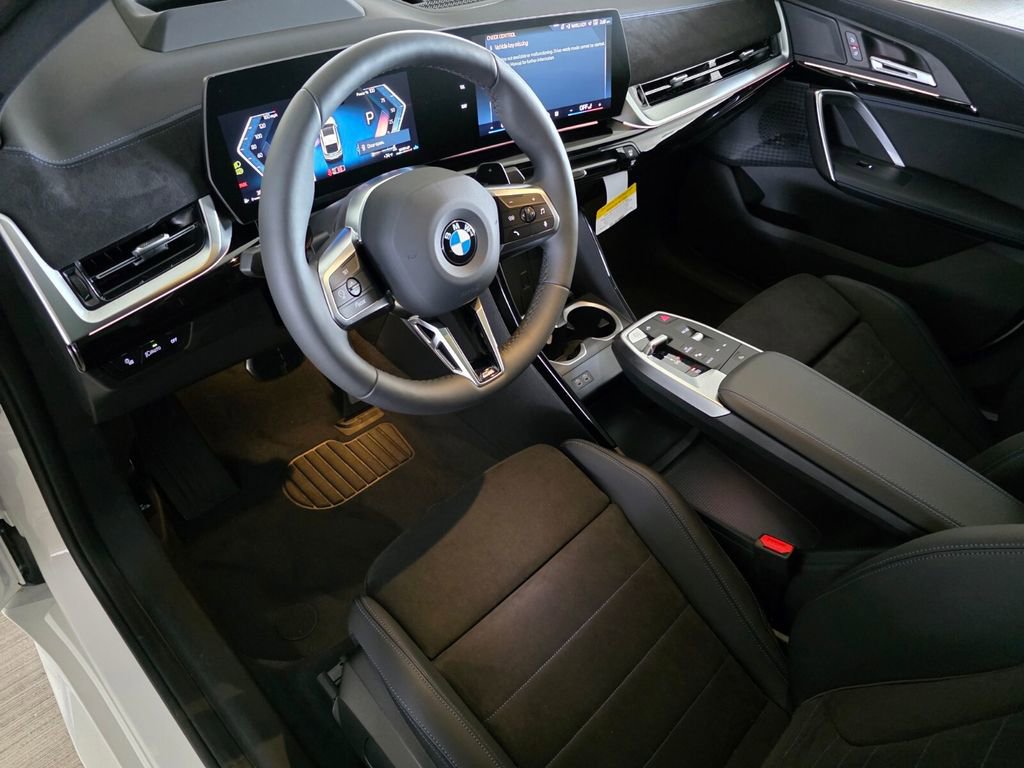 New 2026 BMW X2 xDrive28i w/ Technology Package image 8