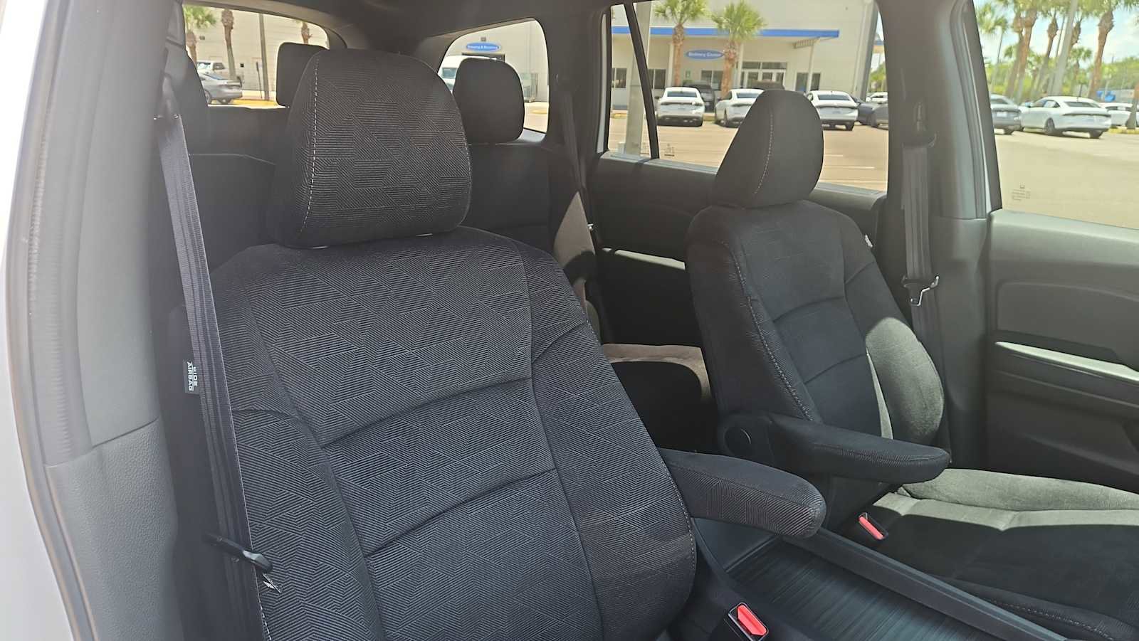 Certified 2022 Honda Pilot Sport image 26