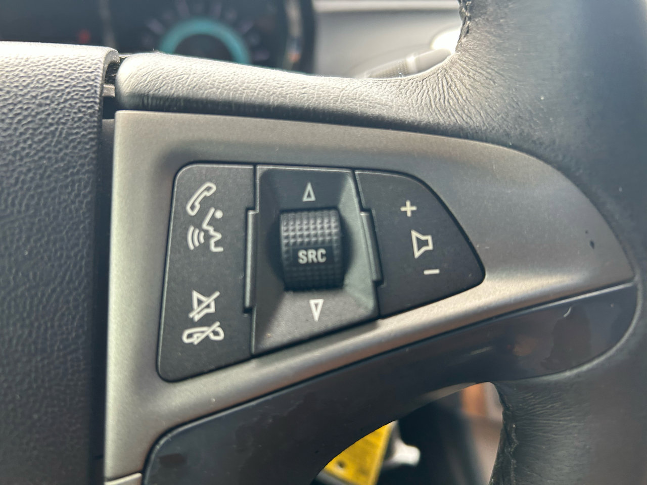 Used 2013 Buick LaCrosse Leather image 19