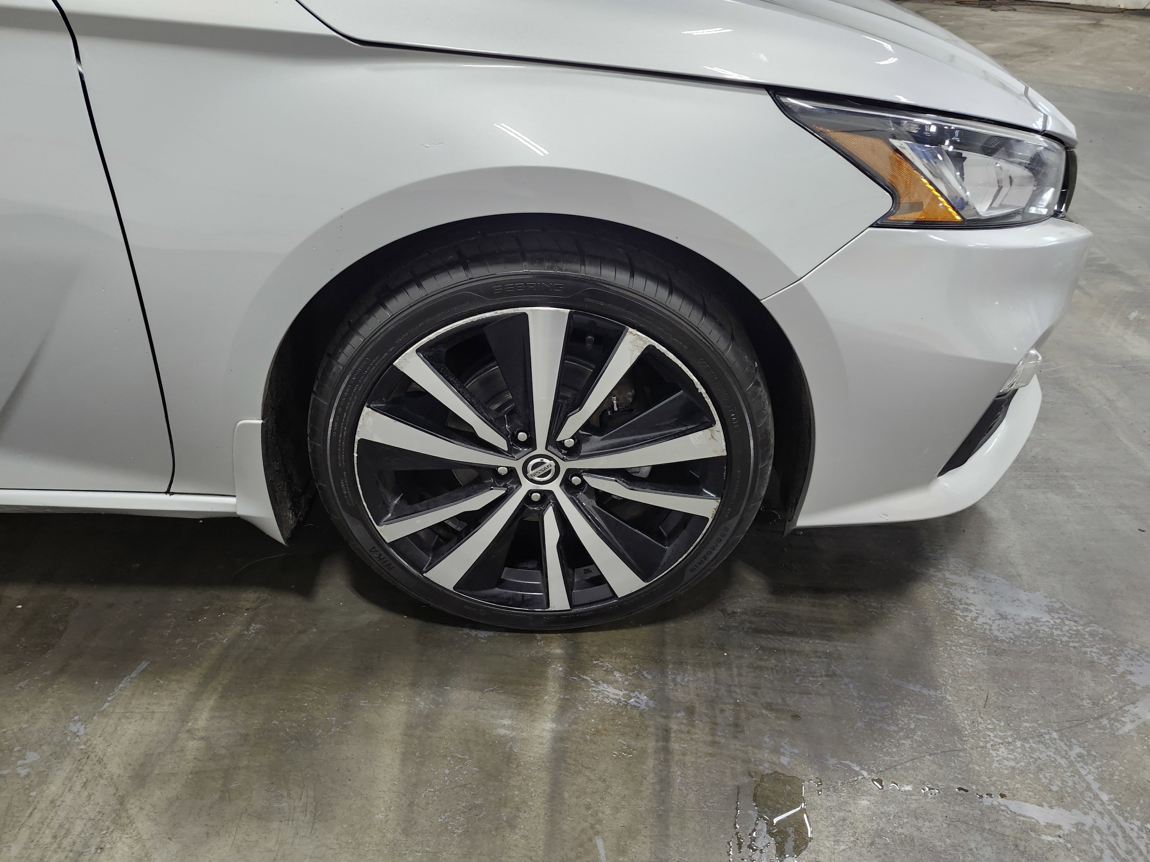 Used 2021 Nissan Altima 2.5 SR image 9