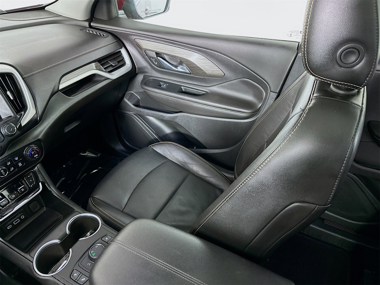 Used 2019 GMC Terrain SLT w/ Preferred Package image 24