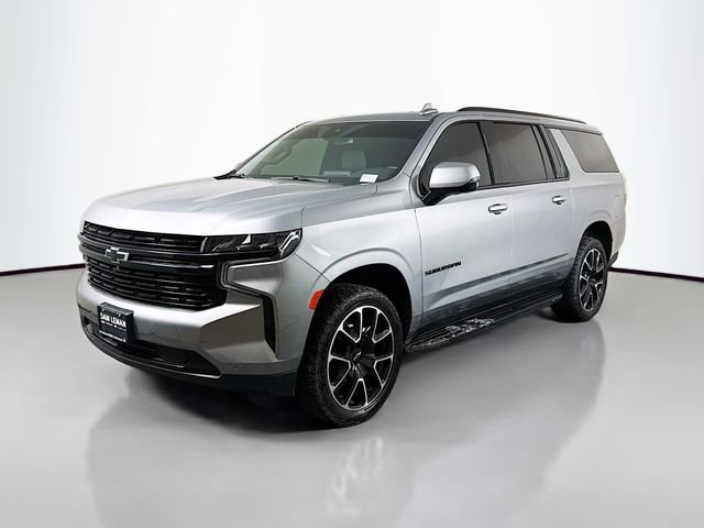 Used 2024 Chevrolet Suburban RST w/ Luxury Package image 4