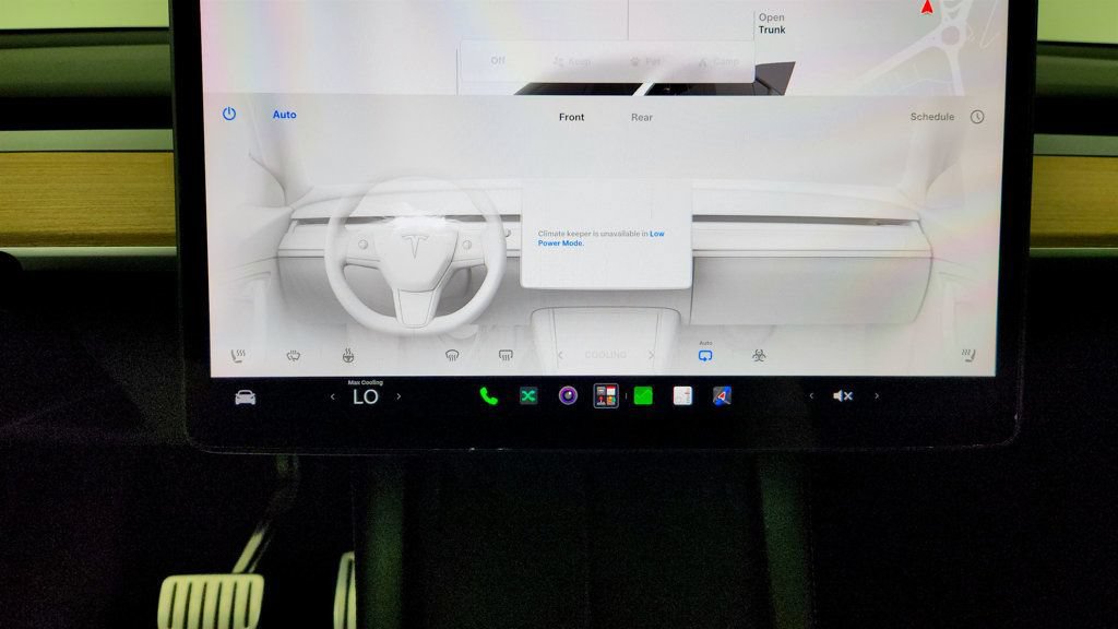 Used 2024 Tesla Model Y Performance AWD/4WD image 22