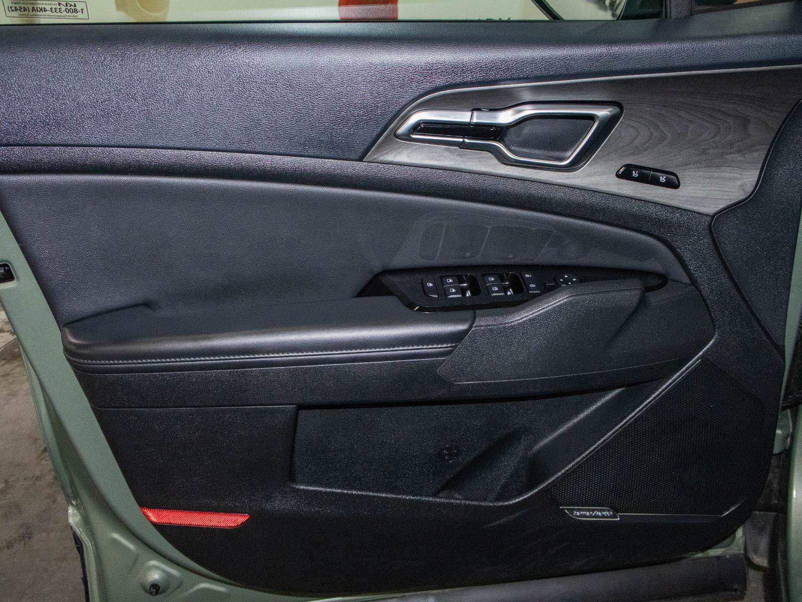 Used 2023 Kia Sportage X-Pro Prestige AWD/4WD image 11