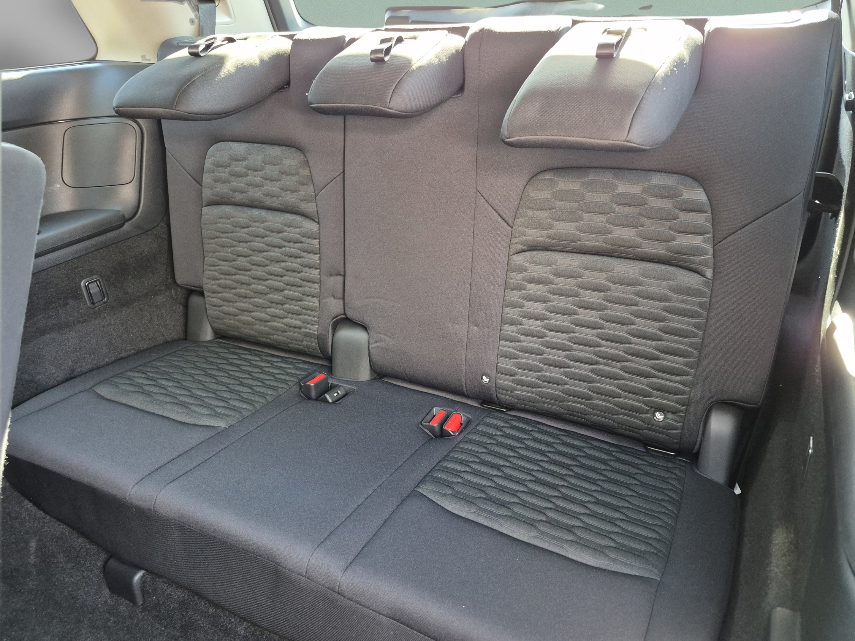 Certified 2022 Nissan Pathfinder SV FWD image 19