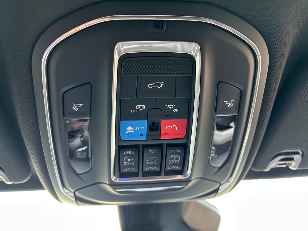New 2026 Jeep Grand Wagoneer L Limited AWD/4WD image 39