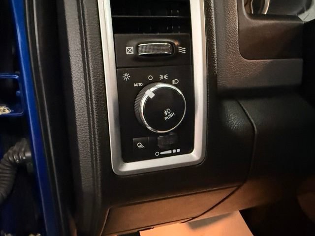 Used 2015 RAM 2500 Power Wagon w/ Luxury Group AWD/4WD image 11