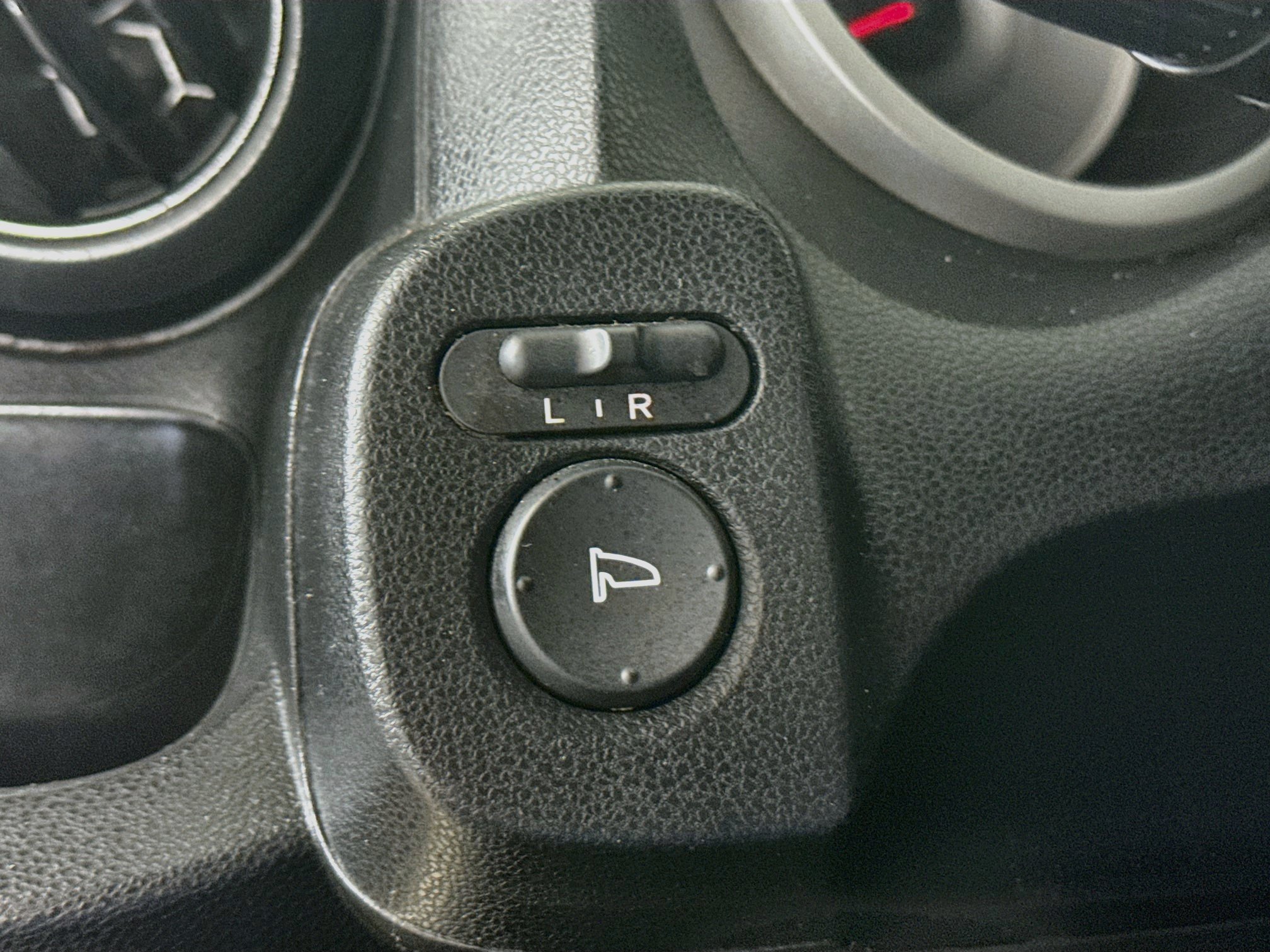 Used 2009 Honda Fit Sport image 9