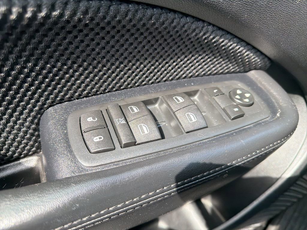 Used 2016 Dodge Dart SE w/ Convenience Group FWD image 29