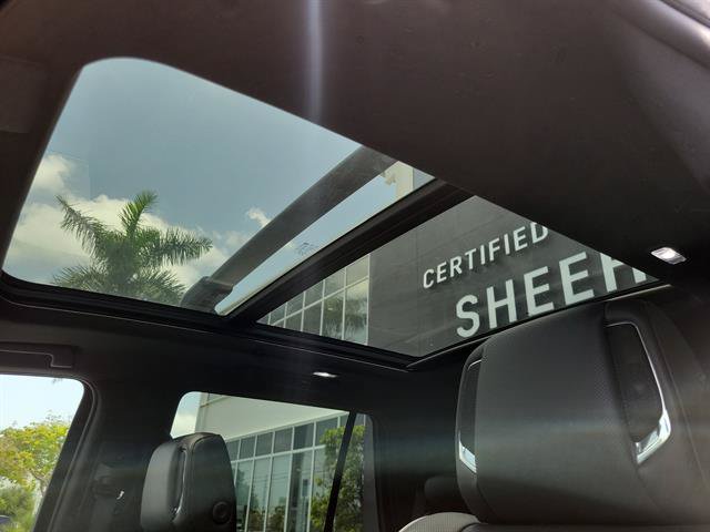 Certified 2023 Cadillac Escalade Premium Luxury AWD/4WD image 42