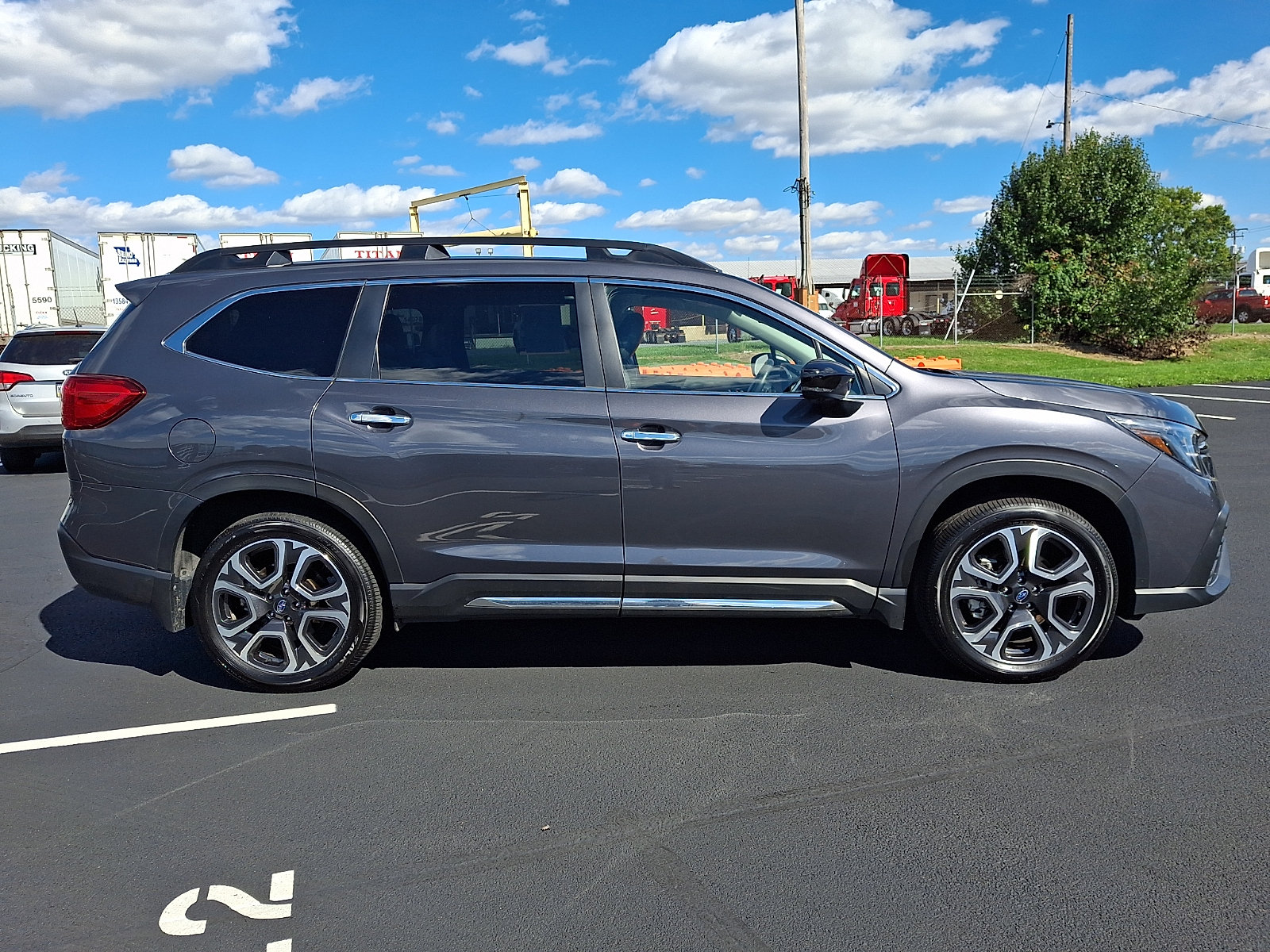 Used 2024 Subaru Ascent Touring AWD/4WD image 7