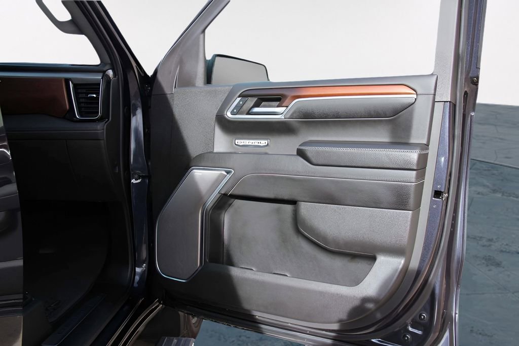Used 2024 GMC Sierra 1500 Denali w/ Denali Reserve Package image 25