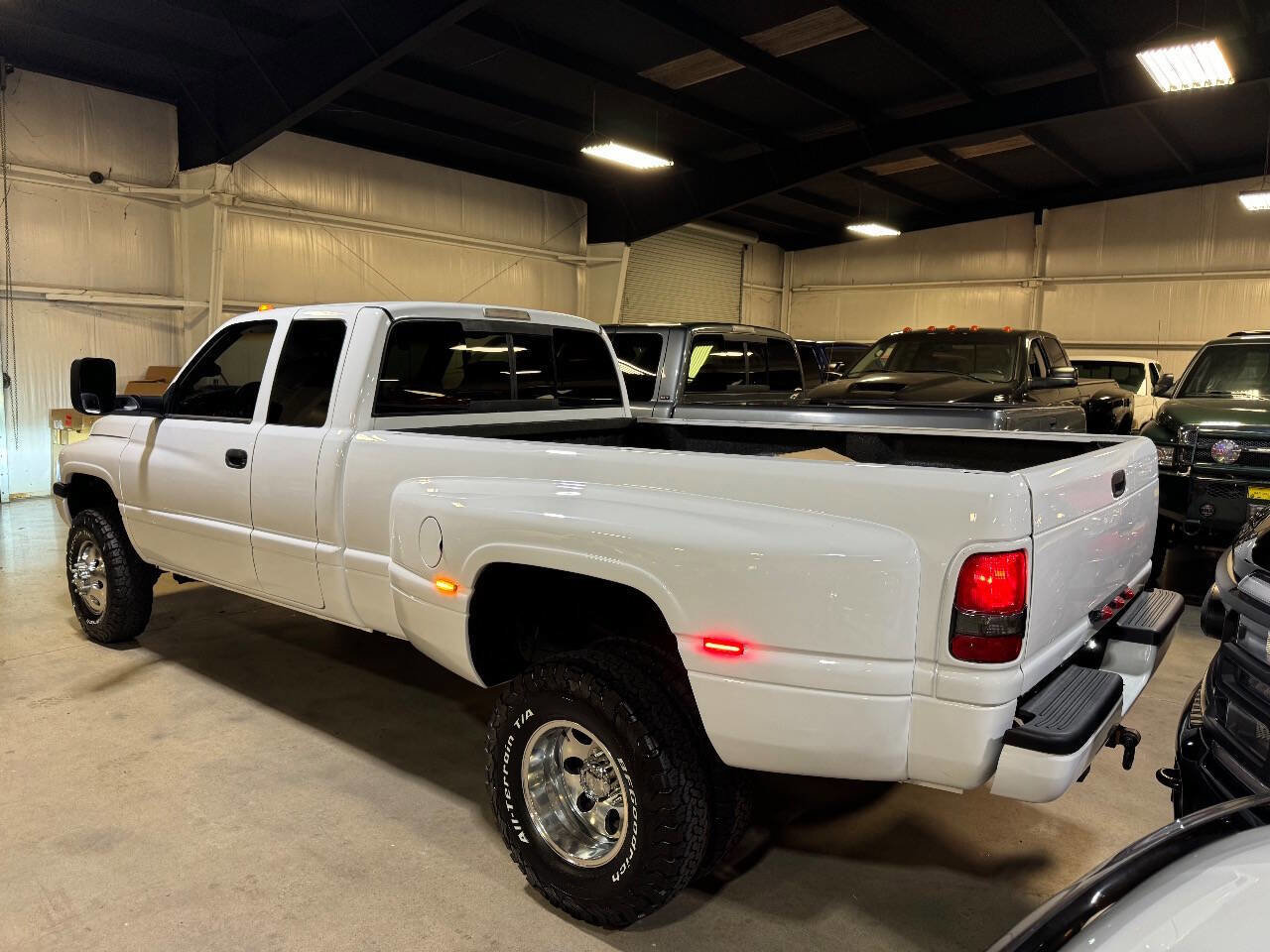 Used 1998 Dodge Ram 3500 Truck 4x4 Quad Cab image 10