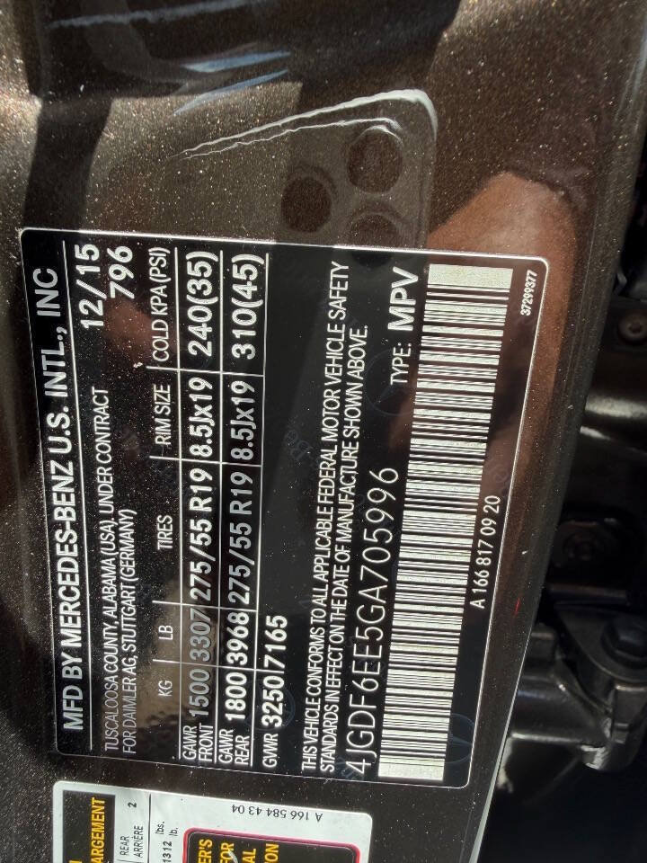 Used 2016 Mercedes-Benz GL 450 4MATIC image 11