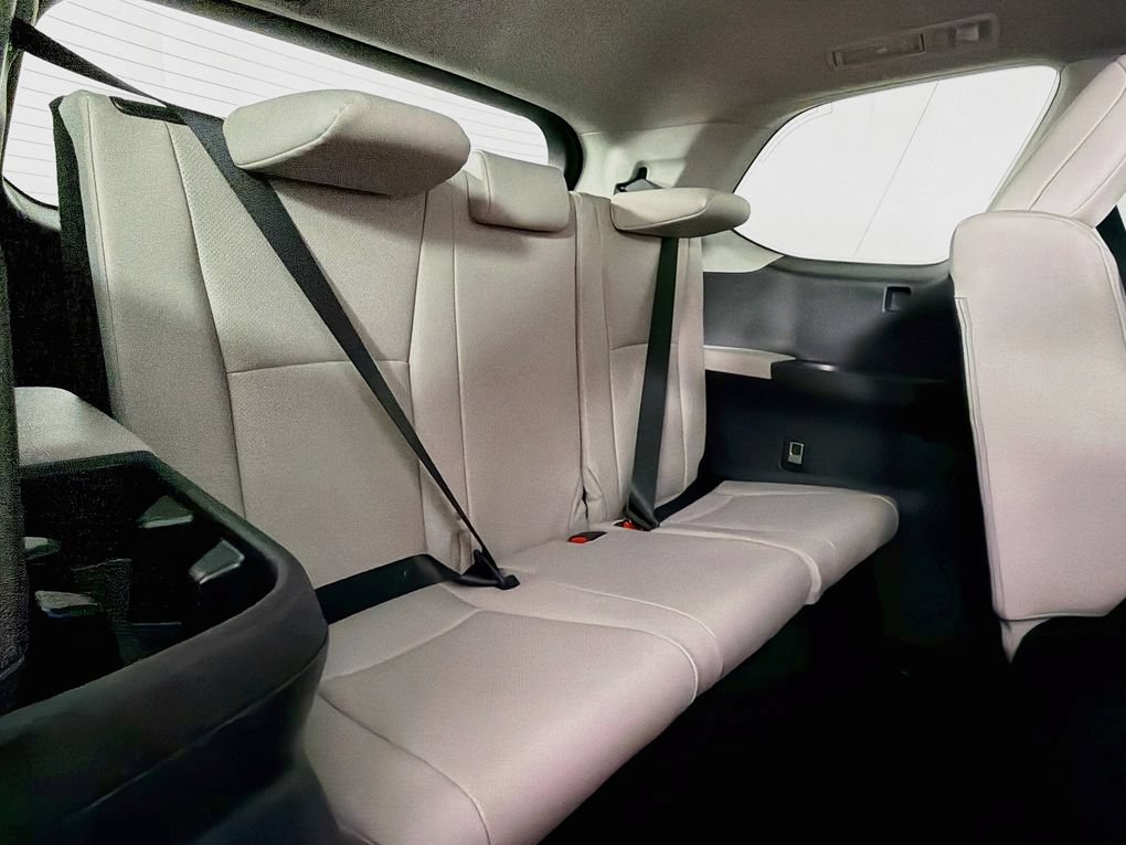 New 2026 Toyota Grand Highlander FWD image 26