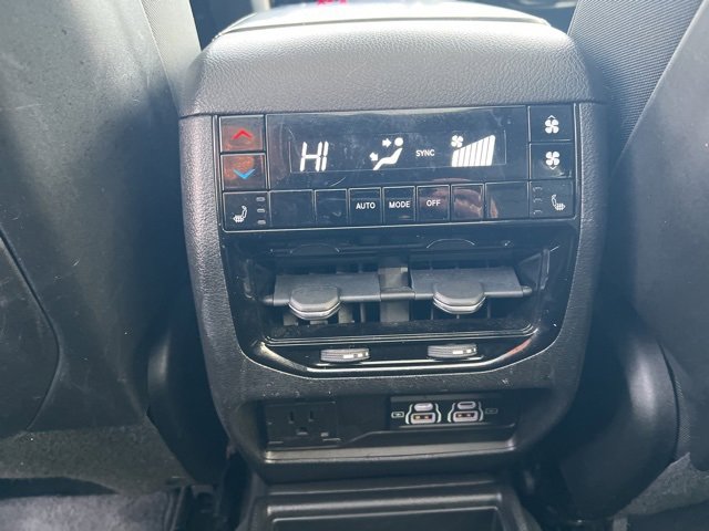 Used 2023 Jeep Grand Cherokee L Overland w/ Rear Seat Video Group I image 23