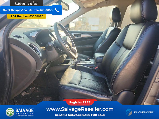 Used 2019 Nissan Pathfinder SL FWD image 9
