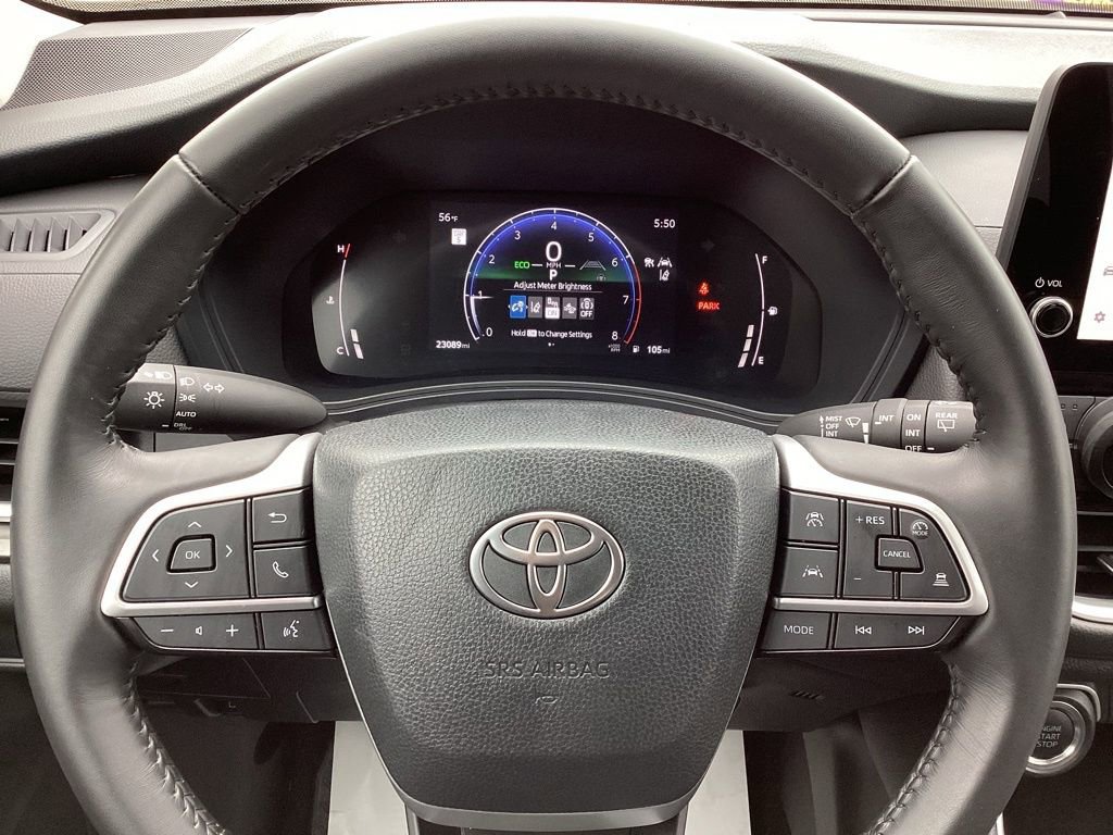 Used 2025 Toyota Grand Highlander AWD image 30