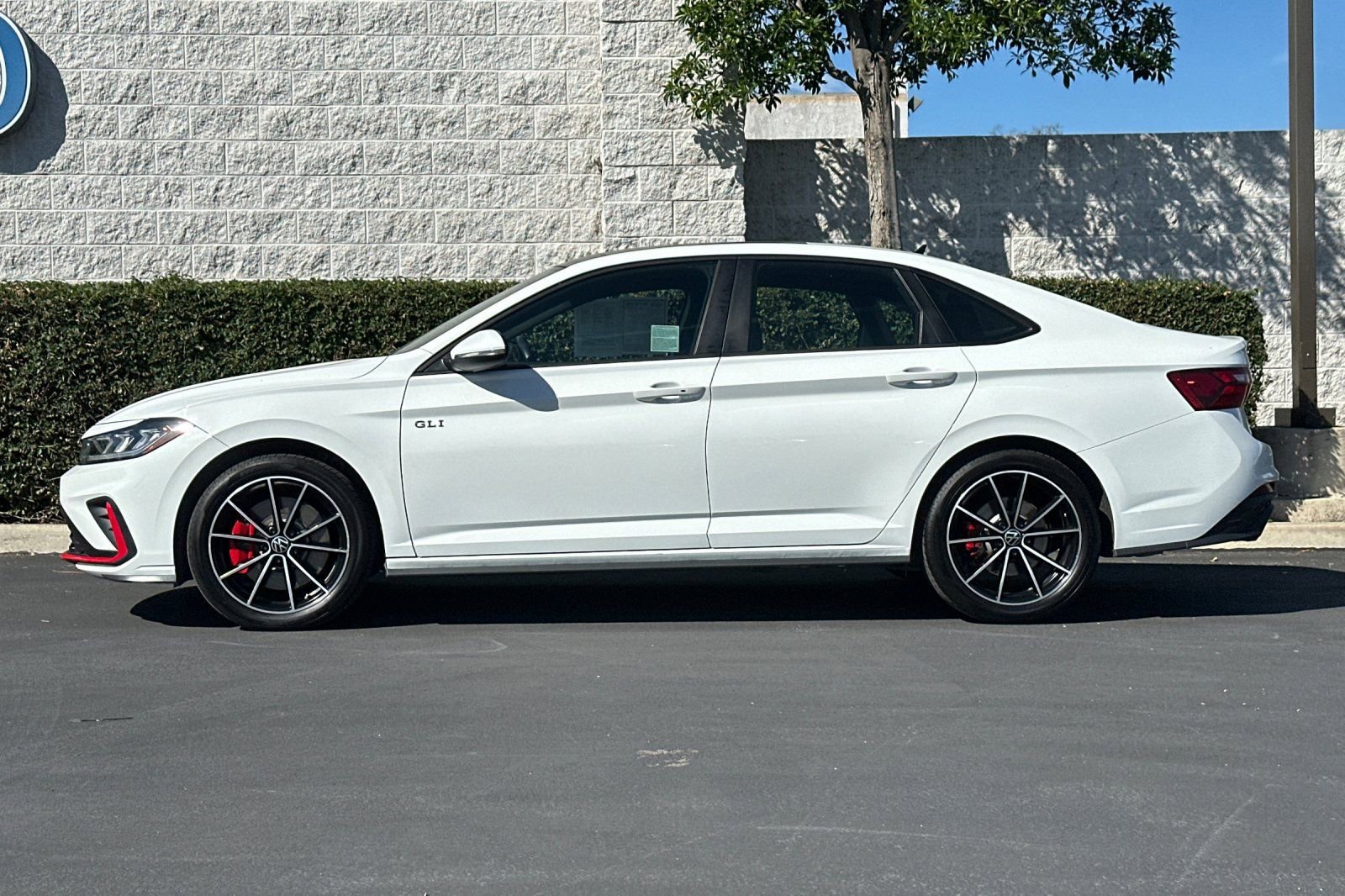 Used 2025 Volkswagen Jetta GLI Autobahn image 7