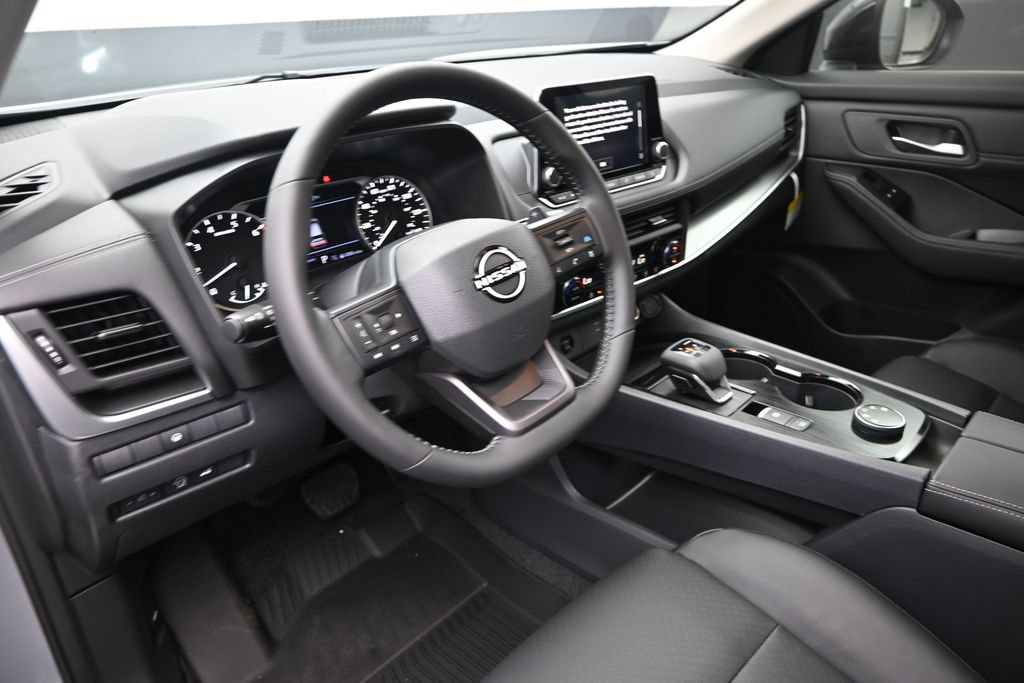 New 2026 Nissan Rogue Dark Armor AWD/4WD image 19