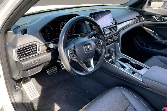 Used 2022 Honda Accord Sport image 17